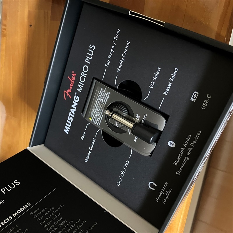 Fender USA Mustang Micro Plusの画像